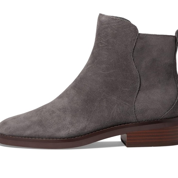 Cole Haan River Chelsea Bootie Suede Sz 6B - Picture 1 of 8